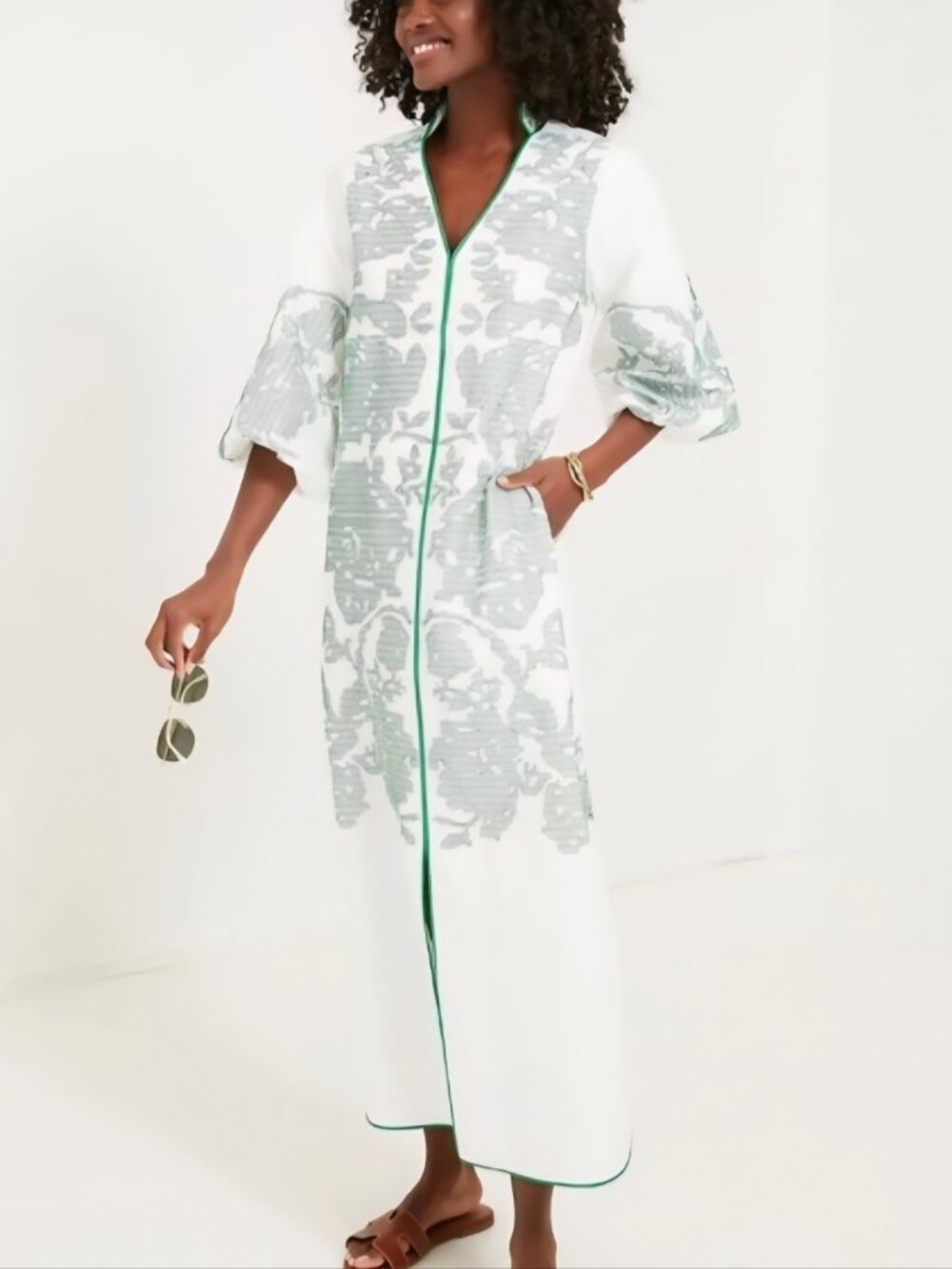 Tuckernuck Hyacinth House Arem Embroidered Caftan Front Zip White/Green small